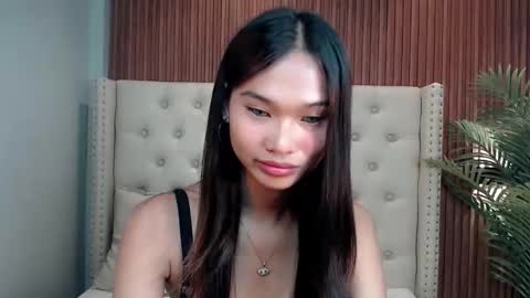 yoursluttyashxx online show from 10-22-25, 06:24