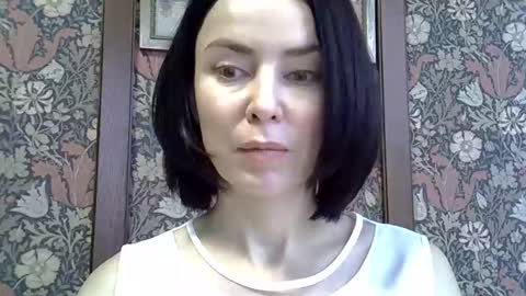 Snapshot of yoursofia_ chatting on 11-18-25, 11:25 yoursofia_ online show from 11-18-25, 11:25