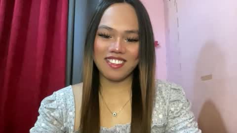 Snapshot of yourspecialgirl_rhea chatting on 04-07-26, 04:02 yourspecialgirl_rhea online show from 04-07-26, 04:02