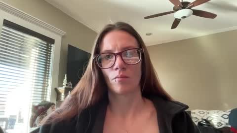 yourstrulylivy online show from 12-10-24, 02:39