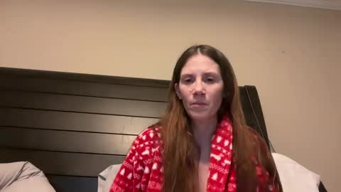 yourstrulylivy online show from 12-24-24, 01:59
