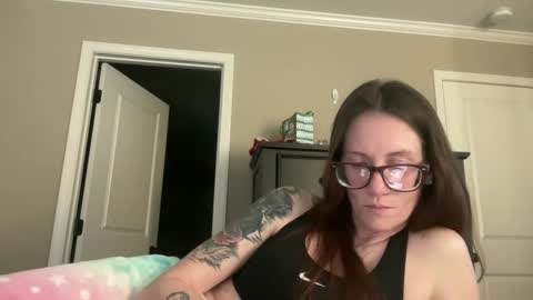 yourstrulylivy online show from 01-16-25, 10:23
