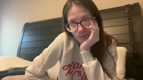 yourstrulylivy online show from 02-18-25, 01:44