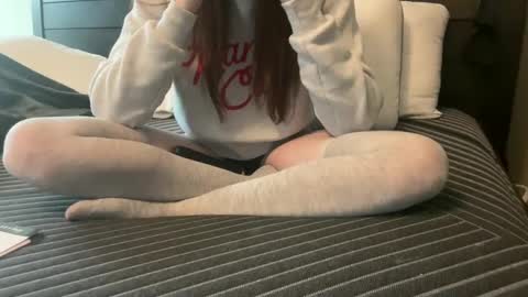 yourstrulylivy online show from 02-18-25, 07:09