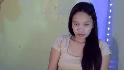 yoursweet_vanessa26 online show from 10-21-25, 04:30