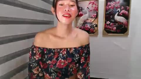 yourtinybunny online show from 02-19-25, 09:06