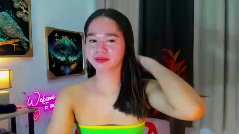 yourtinybunny online show from 11-06-25, 02:23