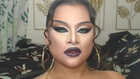 Snapshot of yourtrannyqueenxxx chatting on 10-03-25, 11:46 Anastacia Grey online show from 10-03-25, 11:46