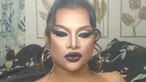 Snapshot of yourtrannyqueenxxx chatting on 10-26-25, 09:10 Anastacia Grey online show from 10-26-25, 09:10