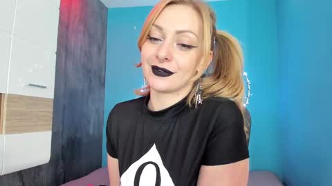 YourVenus00 -Follow my OF online show from 01-21-25, 12:29