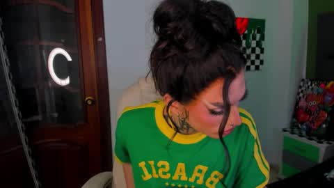 GI online show from 09-21-25, 08:38