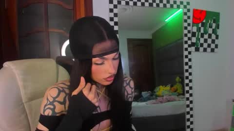 Snapshot of yourvirtualgirlfriennd chatting on 11-16-25, 08:20 GI online show from 11-16-25, 08:20