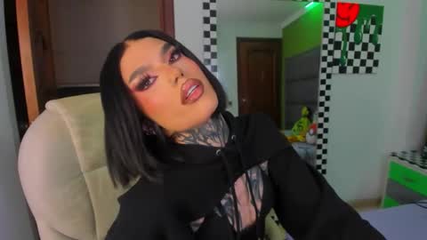 Snapshot of yourvirtualgirlfriennd chatting on 01-06-26, 04:38 GI online show from 01-06-26, 04:38