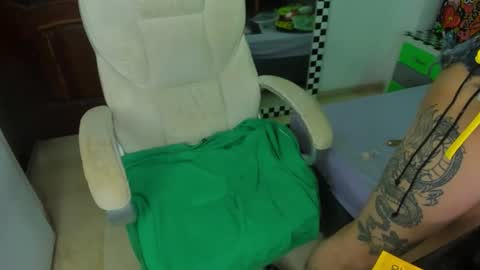 Snapshot of yourvirtualgirlfriennd chatting on 02-01-26, 07:40 GI online show from 02-01-26, 07:40