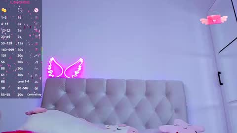 Destiny online show from 02-24-25, 07:11