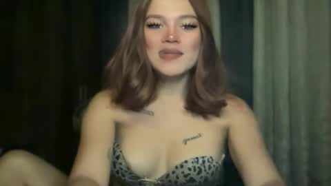 Snapshot of yourwildestdreamgirl chatting on 02-12-26, 11:00 ANDREA online show from 02-12-26, 11:00