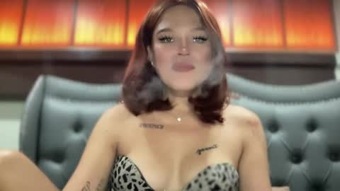 Snapshot of yourwildestdreamgirl chatting on 05-11-26, 03:34 ANDREA online show from 05-11-26, 03:34
