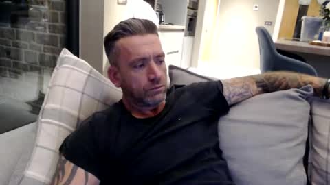 You want us 69 online show from 01-09-25, 05:44