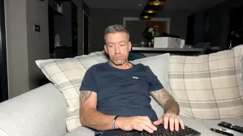 You want us 69 online show from 01-27-25, 05:36