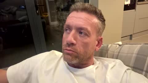 You want us 69 online show from 11-15-25, 06:11