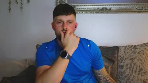 youzername2 online show from 01-18-26, 12:58