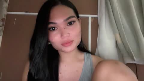 yrdrmgrl_jennie26 online show from 11-25-25, 08:42