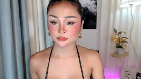 Snapshot of ysabellefox chatting on 04-21-26, 09:15 ysabellefox online show from 04-21-26, 09:15
