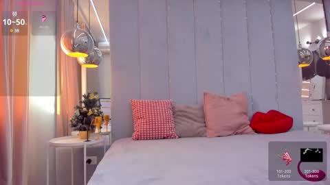 Snapshot of yssaacher chatting on 03-07-25, 06:35 Crazy P online show from 03-07-25, 06:35