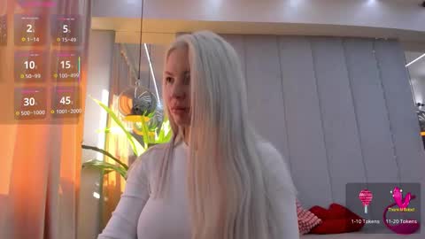 Snapshot of yssaacher chatting on 11-01-25, 06:59 Crazy P online show from 11-01-25, 06:59