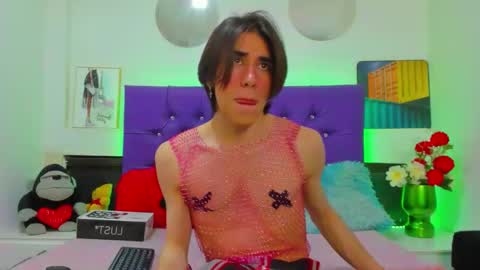 yu_yang69 online show from 02-05-26, 07:51