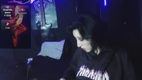 yue_eclipse online show from 10-30-25, 06:15