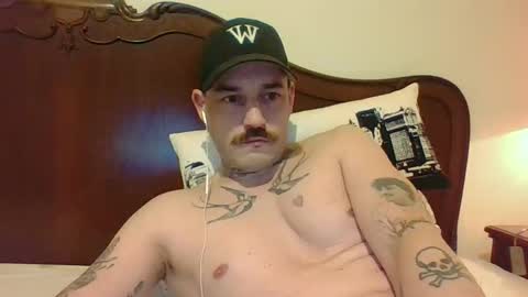 Snapshot of yugie777 chatting on 03-11-26, 04:18 Yugie777 online show from 03-11-26, 04:18