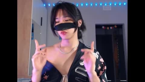 Makima online show from 01-19-25, 12:39