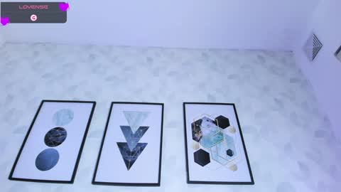 Yukki Kuran online show from 12-08-24, 01:25