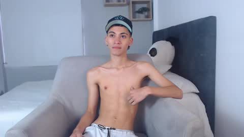 Snapshot of yulian_vasquez chatting on 03-02-25, 12:11 yulian_vasquez online show from 03-02-25, 12:11