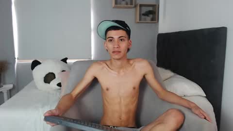 Snapshot of yulian_vasquez chatting on 03-05-25, 06:34 yulian_vasquez online show from 03-05-25, 06:34