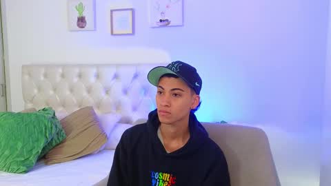 yulian_vasquez online show from 02-03-26, 12:21