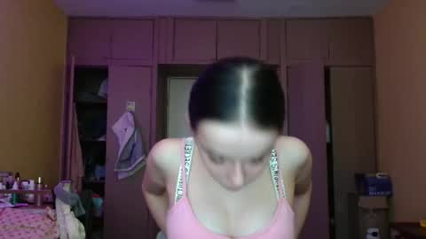 Snapshot of yuliastar chatting on 04-05-26, 12:46 Yuliia online show from 04-05-26, 12:46