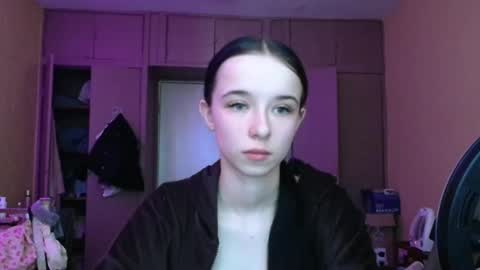 Snapshot of yuliastar chatting on 04-06-26, 06:14 Yuliia online show from 04-06-26, 06:14