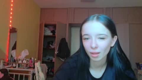 Snapshot of yuliastar chatting on 04-21-26, 07:14 Yuliia online show from 04-21-26, 07:14