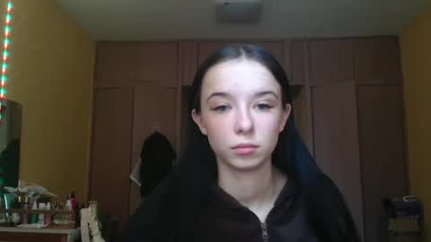 Snapshot of yuliastar chatting on 05-01-26, 07:46 Yuliia online show from 05-01-26, 07:46