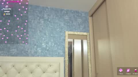 yulissa_girls online show from 10-25-25, 11:51