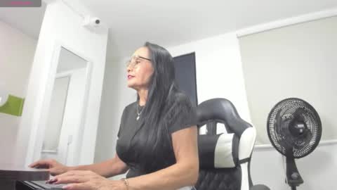 Y U L I T Z A online show from 02-02-26, 12:37