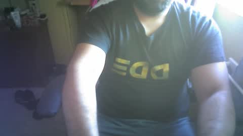 yulius_7 online show from 09-30-25, 08:19