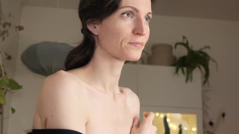Snapshot of yulladao chatting on 02-07-25, 11:12 yulla dao online show from 02-07-25, 11:12