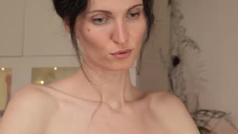 Snapshot of yulladao chatting on 02-14-25, 04:09 yulla dao online show from 02-14-25, 04:09