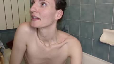 Snapshot of yulladao chatting on 02-14-25, 08:05 yulla dao online show from 02-14-25, 08:05