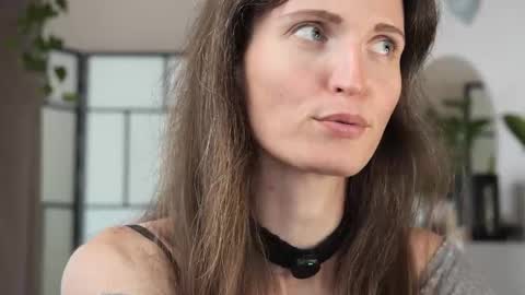 Snapshot of yulladao chatting on 10-20-25, 04:07 yulla dao online show from 10-20-25, 04:07