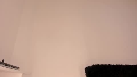 yulxx online show from 02-24-25, 11:32