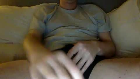 Snapshot of yumble10 chatting on 02-19-26, 08:16 yumble10 online show from 02-19-26, 08:16